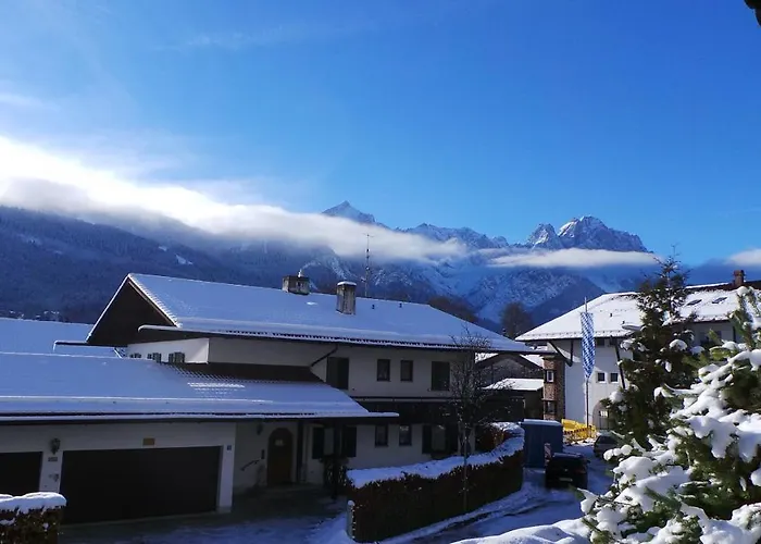 Yeti Lux - Family Garden Apartament