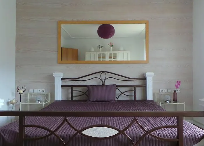 Yeti Lux - Family Garden Apartament *