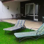 Yeti Lux - Family Garden Apartment Garmisch-Partenkirchen