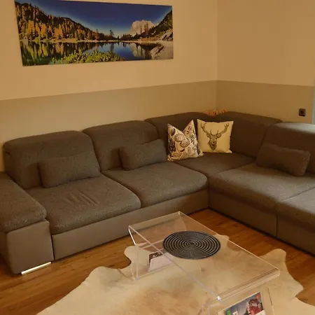 Yeti Lux - Family Garden