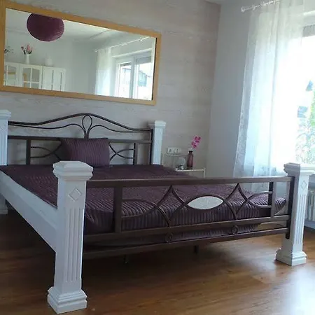 Yeti Lux - Family Garden Lejlighed