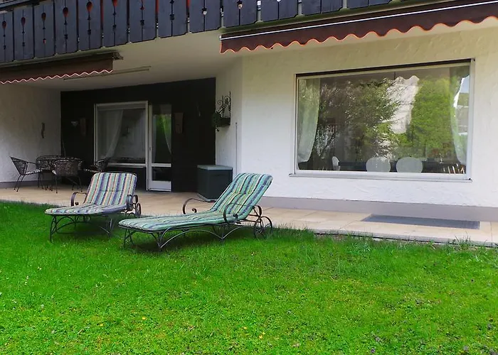 Yeti Lux - Family Garden Apartment