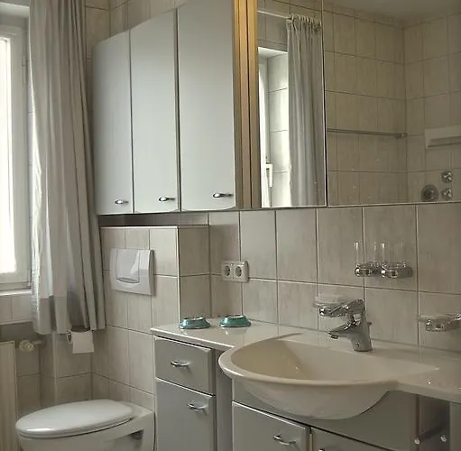 Yeti Lux - Family Garden Apartment *